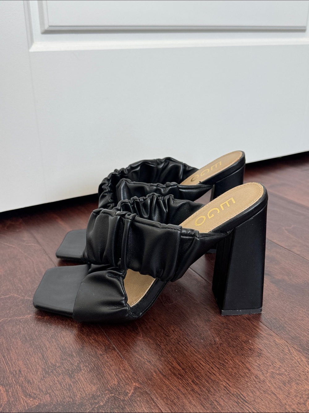 EGO Women’s Black Mules Heels Square Toe Block Heel Criss Cross Scrunch Straps